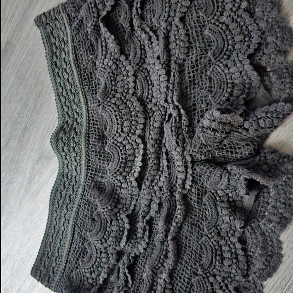 Size small black shorts